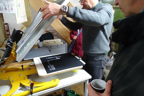 Christian Erdenberger beim Druck der Sonderedition 