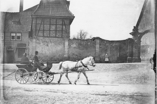 Image: Pferdemarkt-M90-bearbeitet
