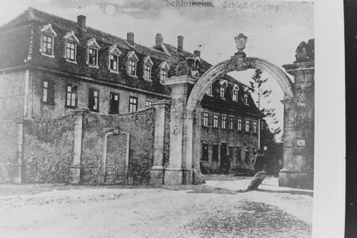Image: Schlo-haupteingang-01