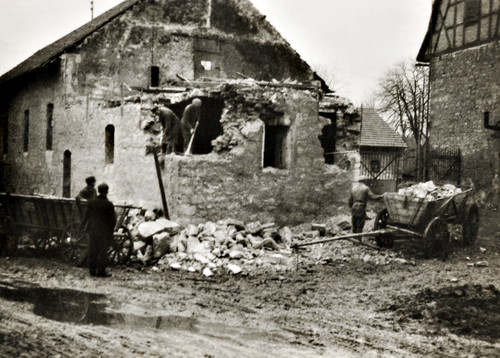 Image: hochwasser47_05 ehem. Remter mit apsidenartigem Nordabschluss - 1945/46 abgebrochen